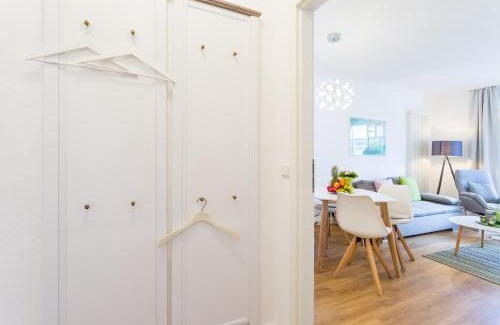 Binz Apartment | Strandvilla Seeadler hinter Düne und Meer