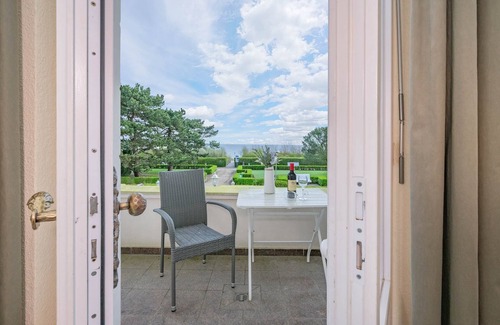 Zinnowitz Apartment | Strandvillen Wald & See 04 - Urlaub mit Vierbeiner Direkt an der Promenade
