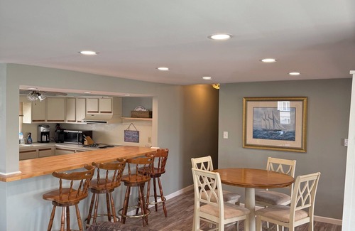 Strathmere House | Strathmere Shore house- 3-bedrooms with ocean views