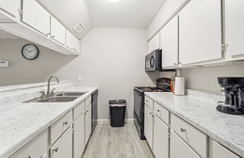 South Arlington Apartment | Stratton 2526E I Comfy 2 Bed 2 Bath