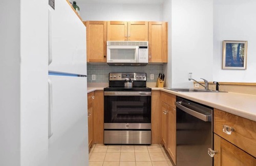 Stratton Mountain Condo | Stratton Mountain Resort ~ Long Trail House with direct mountain views