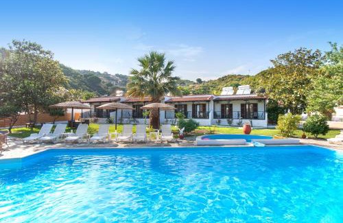 Agia Paraskevi House | STRAWBERRY Skiathos