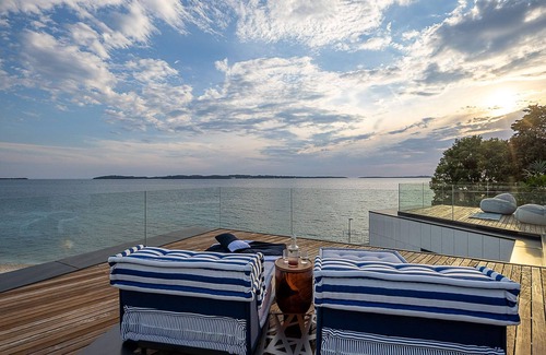 Fazana Villa | Striking Istria Villa | 5 Bedrooms | Villa Rojska | Beachfront Location | Sauna.