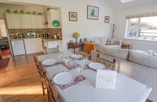 Malvern Cottage | Stubb Oak