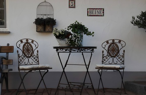 Furtwangen Apartment | Studio '3 Naturappartement' with Mountain View, Shared Garden and Wi-Fi