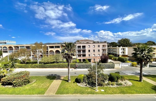 La Faviere Apartment | Studio à la Faviere à 400m de la Plage