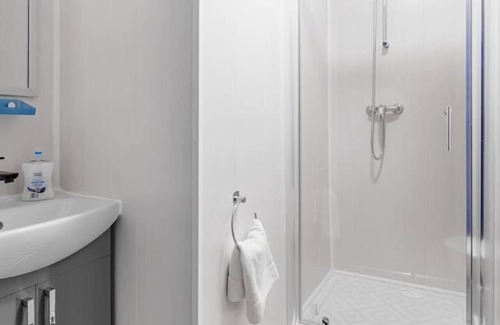 Middlesbrough Apartment | 🌟Studio 1 - City Centre - Free Wifi & Smart TV🌟