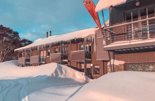 Perisher Valley Apartment | Studio 2 - well appointed self contained studio apartment