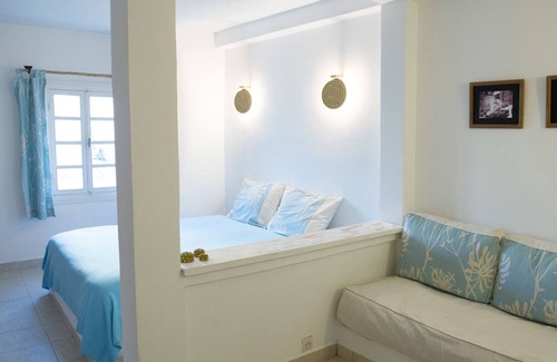 Ahl Agadir Apartment | Studio (2nd floor) + 3 people in Medina access to a lounge and terraces