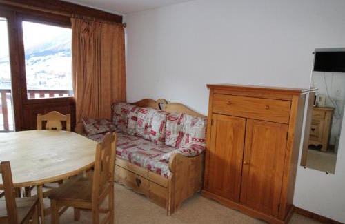 Lanslevillard Apartment | Studio 3 Personnes avec Balcon à Val Cenis Le Haut, Proche Pistes et Commerces - FR-1-508-182
