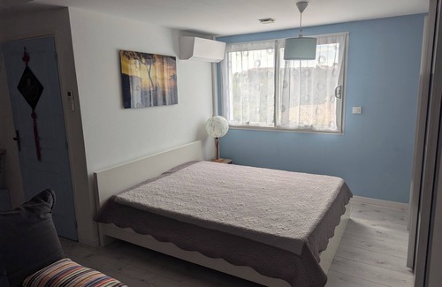 Saint Pierre de Feric Bed & Breakfast | Studio 35m² Nice hillside in a Zen atmosphere