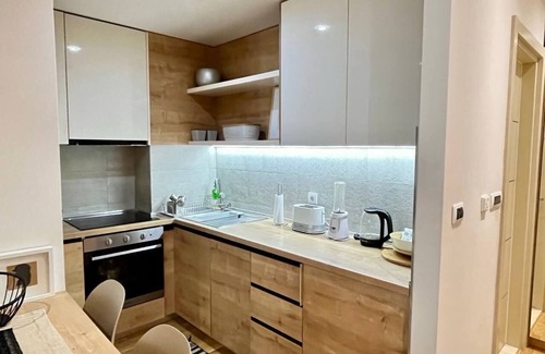 Dubovica Apartment | Studio 38 -Modern Studio in Budva