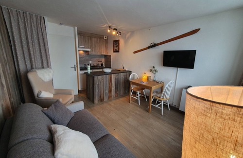 Le Lavachet Apartment | Studio 4 pers. 100m from the nearest chairlift, return on skis