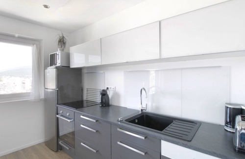 Aix-les-Bains Apartment | Studio 4* Swimming pool (summer), parking & superb view!
