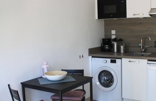 Mollans-sur-Ouveze Apartment | Studio 433 Les Chênes verts