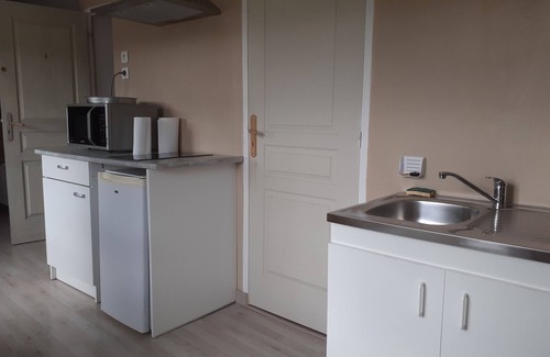 Belleme Apartment | STUDIO 5 minutes from town center with all amenities.