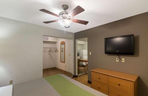 Lubbock Hotel | Studio 6-Lubbock, TX - Medical Center
