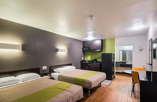 Tyler Hotel | Studio 6 Tyler - Northwest