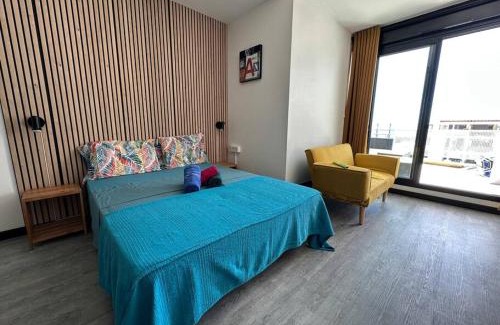 Sainte-Clotilde Apartment | StuDio 75 pour 2 personnes avec terrasse - vue mer