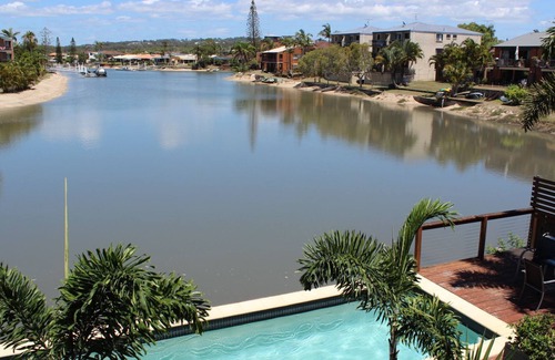 Mooloolaba Apartment | Studio A Garden View - Pet Friendly - Day Spa - Pool, Free Kayaks
