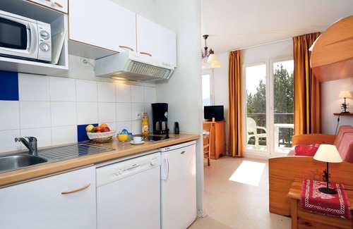 Font-Romeu-Odeillo-Via Apartment | Studio abordable avec cuisinette équipée