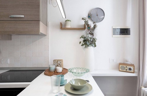 Rivoltella Apartment | Studio Apartment 'Il Sire - Casa Vacanza' with Private Terrace, Wi-Fi and Air Conditioning