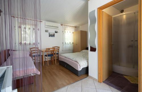 Gornji Karin Apartment | Studio Apartman Ema