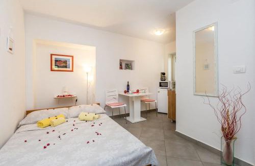 Baska Apartment | Studio apartman u kući s bazenom