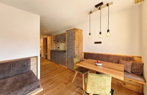 Fie allo Sciliar Apartment | Studio Apartment 'Bozen' with Mountain View, Shared Garden and Wi-Fi