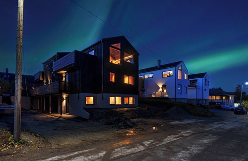Tromso Apartment | Studio Apartment Aurora Romssa |Cosy Arctic Luxury |Toppen av Tromsø | Parking