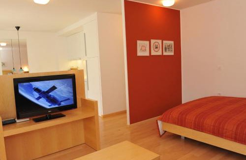 Bezigrad District Apartment | Studio Apartment Bor Tour As Ljubljana