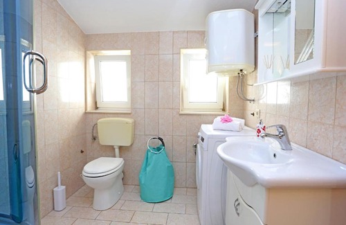 Mejasi Apartment | Studio apartment Grey