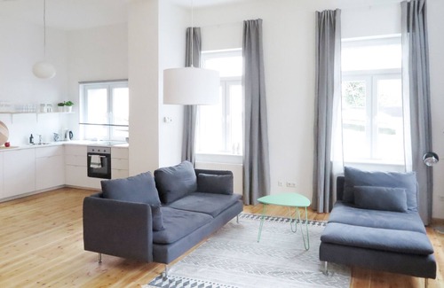 Eimsbuettel Apartment | Studio apartment in a great central location. Quiet and bright