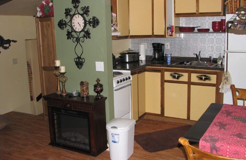 Nob Hill Apartment | Studio Apartment In Historic Prescott Downtown