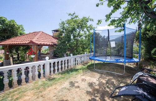 Ika Apartment | Studio apartment in Ika with Balcony, Air condition, WIFI, Washing machine (5025-3)
