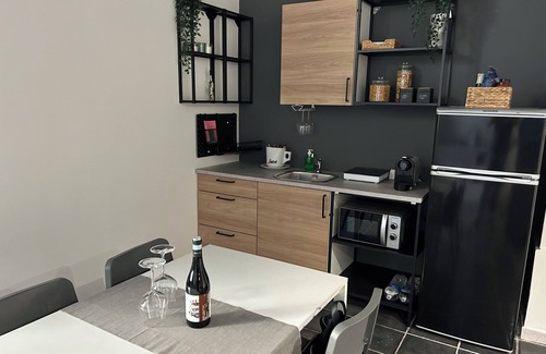 Santa Lucia Apartment | Studio apartment in Ortigia, a stone's throw from the historic center.