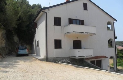 Rab Apartment | Studio apartment in Palit with Seaview, Terrace, WIFI (4606-1)