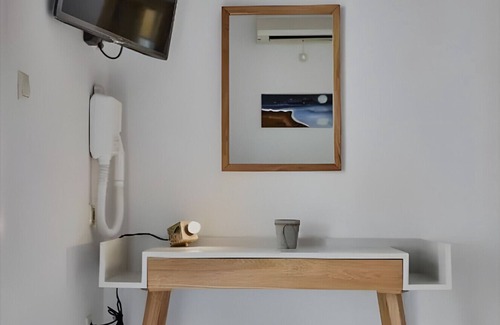 Gavrio Apartment | Studio Apartment 'Irene 8 Superior Triple 1' with Sea View, Wi-Fi and Air Conditioning