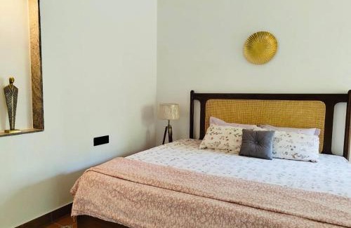 Vanelim Apartment | Studio Apartment jungle view 2minutes drive to the beach