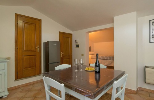 Cecina Apartment | Studio Apartment 'Podere Nuti - Monolocale L'Eccezione' with Shared Pool and Air Conditioning