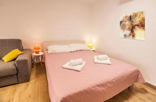Muntic Apartment | Studio & Apartment 'The Roots Apartments' near Pula, Istria, Croatia