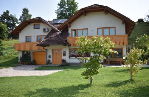 Radovljica Apartment | Studio apartment Velis