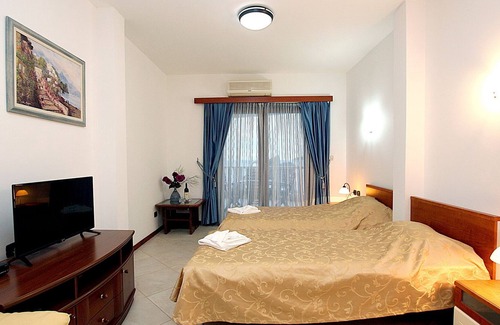 Rafajlovici Apartment | Studio Apartment With Sea View