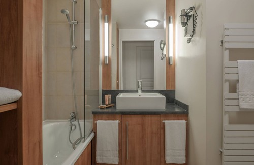Saint-Germain-des-Pres Apartment | Studio Apartment With Seine View in Saint Germain