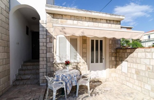 Drace Apartment | Studio apartment with terrace in Drace