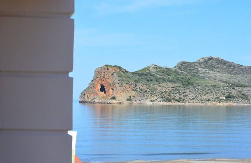 Agia Marina Apartment | Studio Apt. By The Sea In The Heart Of Agia Marina #3