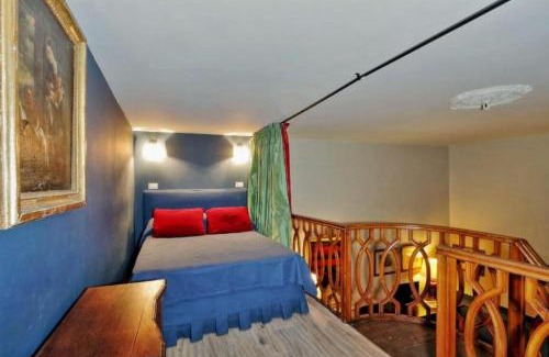 Rione IV Campo Marzio Apartment | Studio Apt In Rome City Centre Via Gregoriana by Halldis