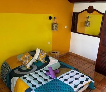 Tartane Apartment | Studio au soleil levant, avec piscine