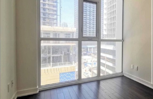 Niagara Apartment | Studio available in Liberty village