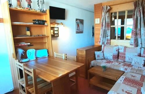 Aime Apartment | Studio cabine ski aux pieds, 4 pers, animaux admis, parking - FR-1-351-223